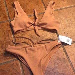 Brand new 2 piece bathing suit